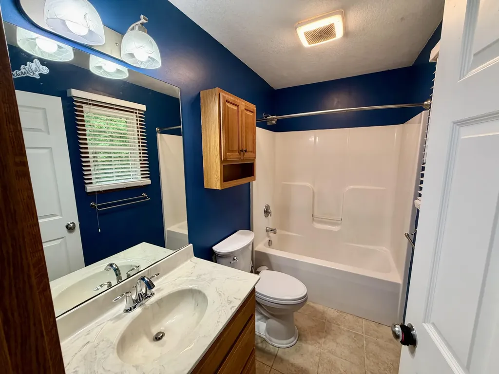 4122 Duck Lake Road Fruitland Township MI 49461
