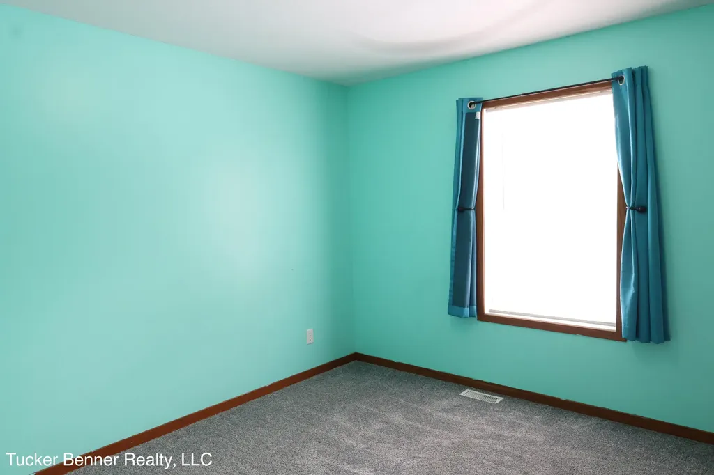 4122 Duck Lake Road Fruitland Township MI 49461