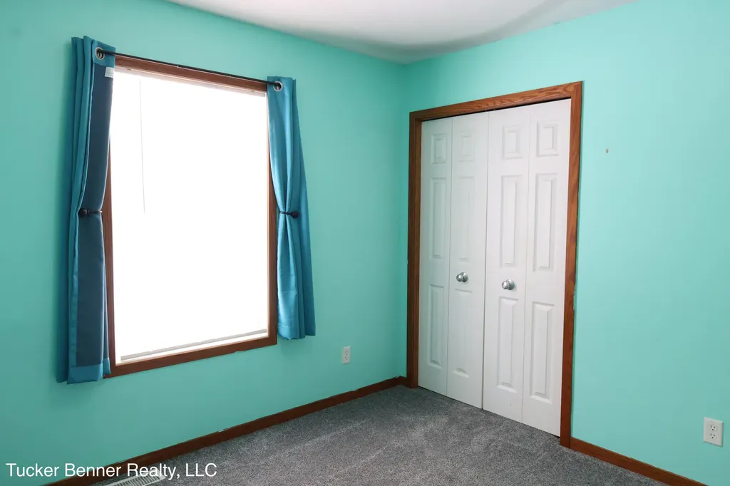 4122 Duck Lake Road Fruitland Township MI 49461