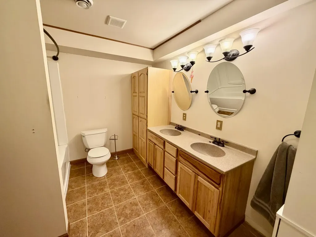 4122 Duck Lake Road Fruitland Township MI 49461