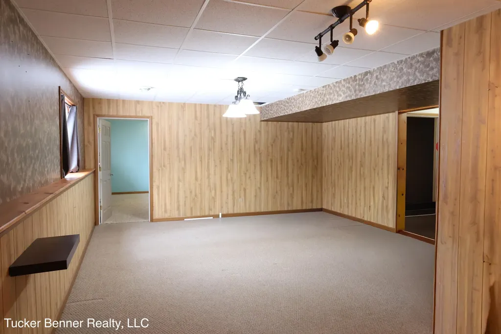 4122 Duck Lake Road Fruitland Township MI 49461