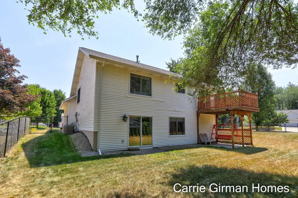 11011 Skyway Lane Allendale Charter Township MI 49401