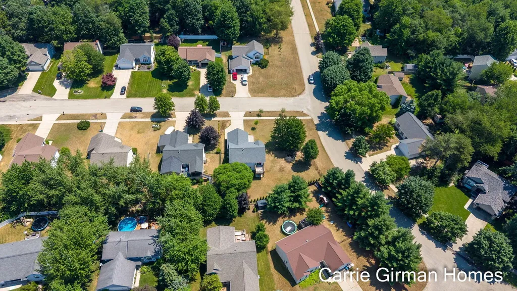 11011 Skyway Lane Allendale Charter Township MI 49401