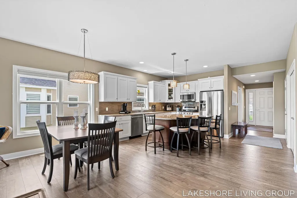 11565 S Lake Drive Holland Charter Township MI 49424