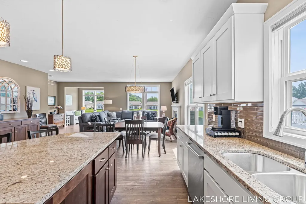 11565 S Lake Drive Holland Charter Township MI 49424