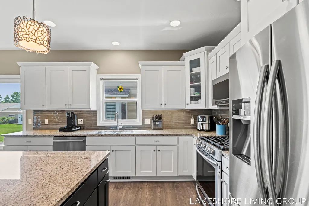 11565 S Lake Drive Holland Charter Township MI 49424