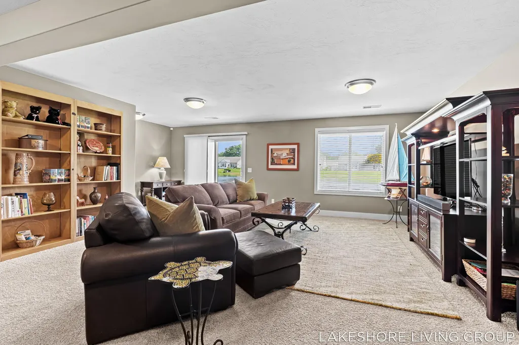 11565 S Lake Drive Holland Charter Township MI 49424