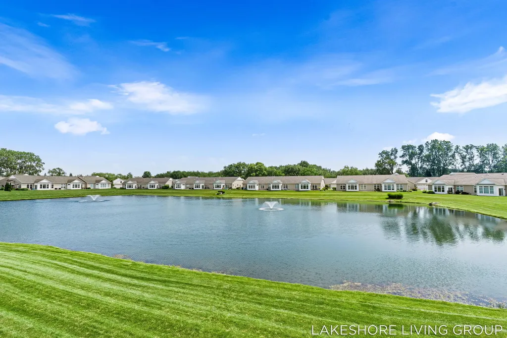 11565 S Lake Drive Holland Charter Township MI 49424