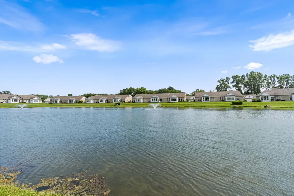 11565 S Lake Drive Holland Charter Township MI 49424