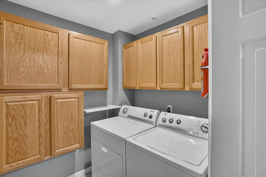 609 Curzon Court Howell City MI 48843