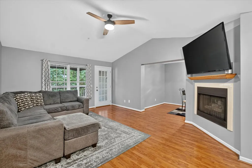 609 Curzon Court Howell City MI 48843