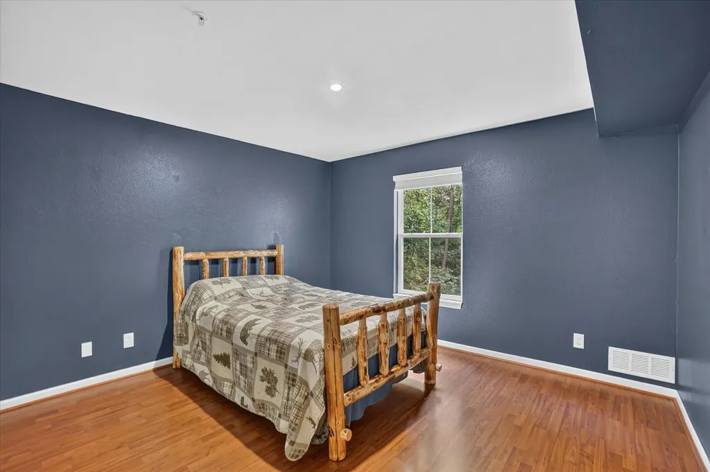 609 Curzon Court Howell City MI 48843