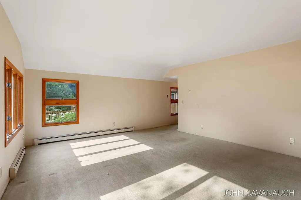 9516 Taft Street Polkton Charter Township MI 49404