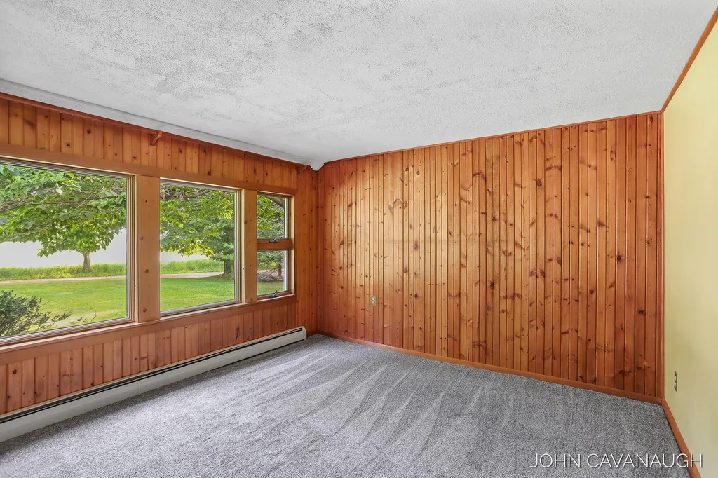 9516 Taft Street Polkton Charter Township MI 49404