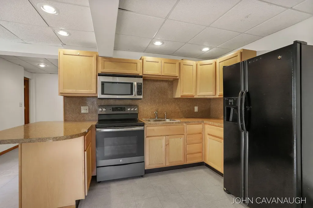 9516 Taft Street Polkton Charter Township MI 49404