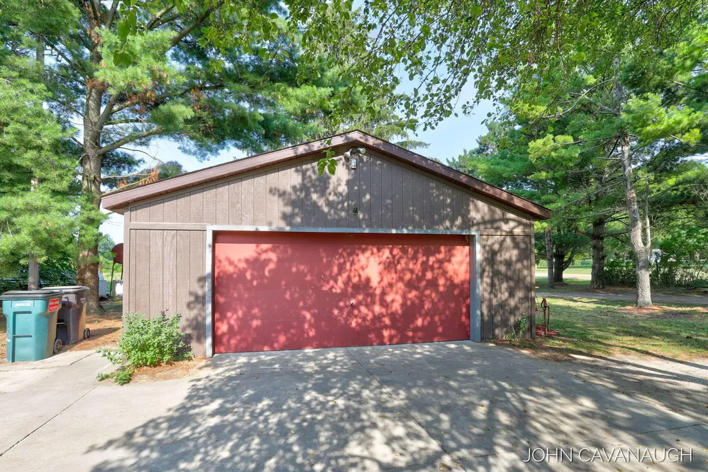 9516 Taft Street Polkton Charter Township MI 49404