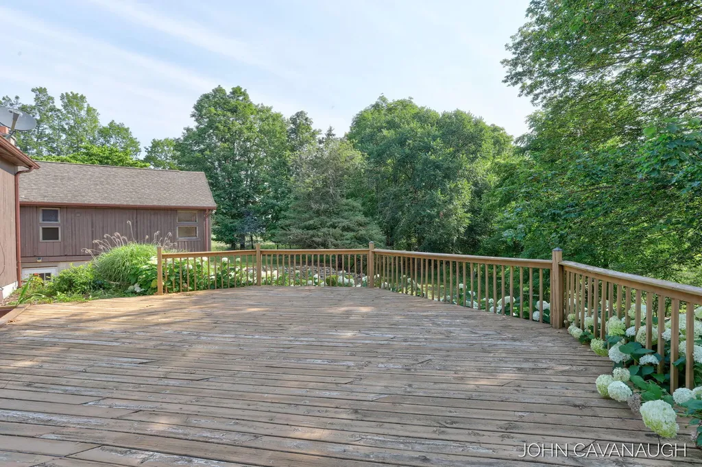 9516 Taft Street Polkton Charter Township MI 49404