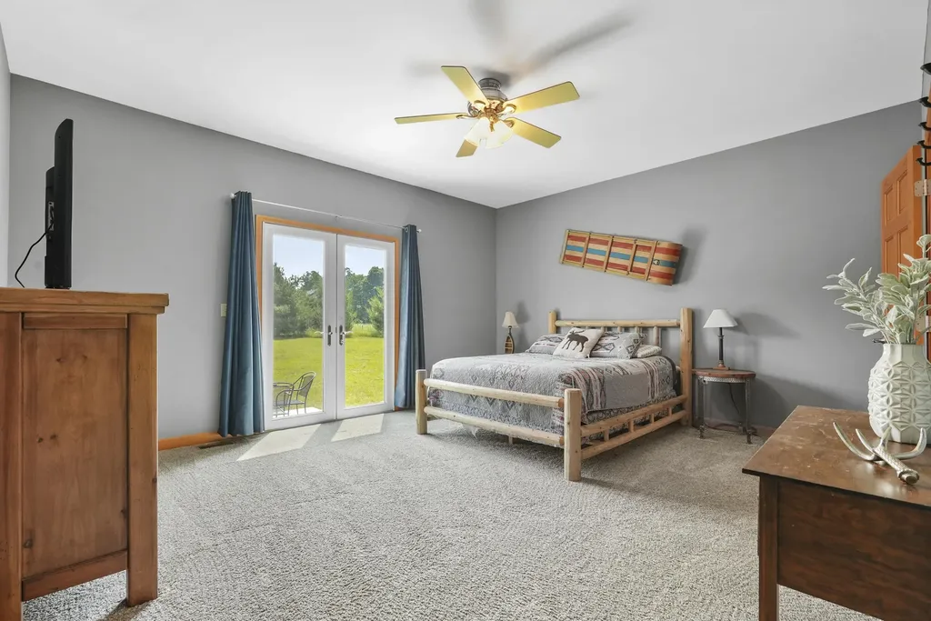 18863 Meadowlark Road Springdale Township MI 49683