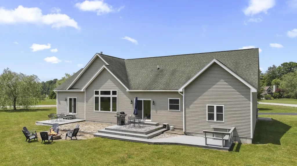 18863 Meadowlark Road Springdale Township MI 49683