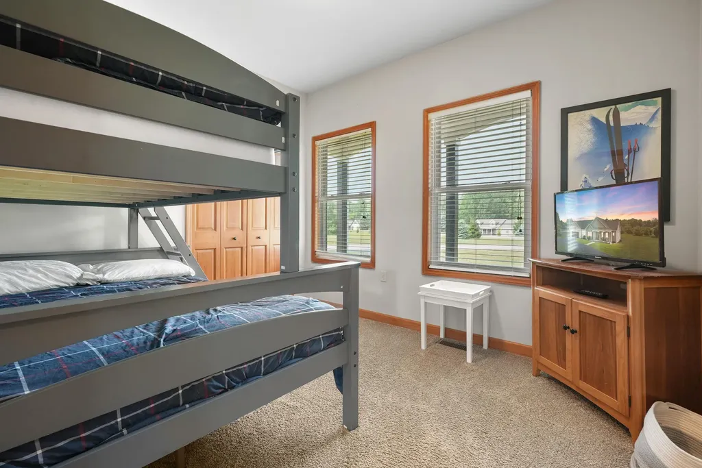 18863 Meadowlark Road Springdale Township MI 49683