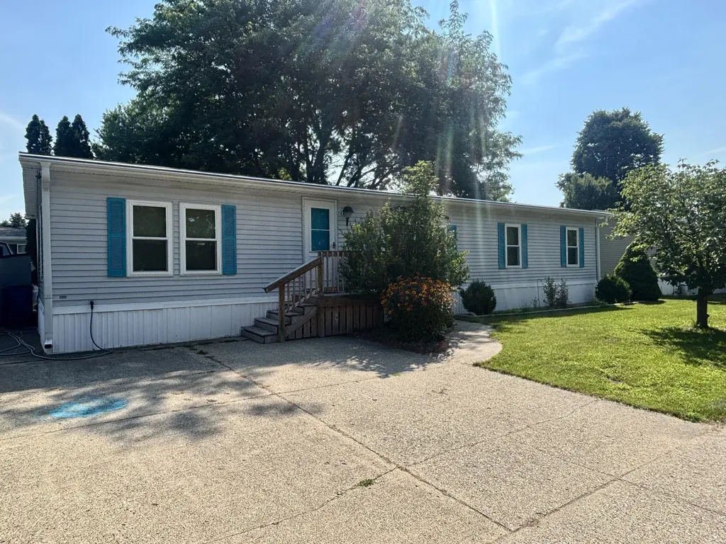 14288 Winters Creek W Olive Township MI 49460