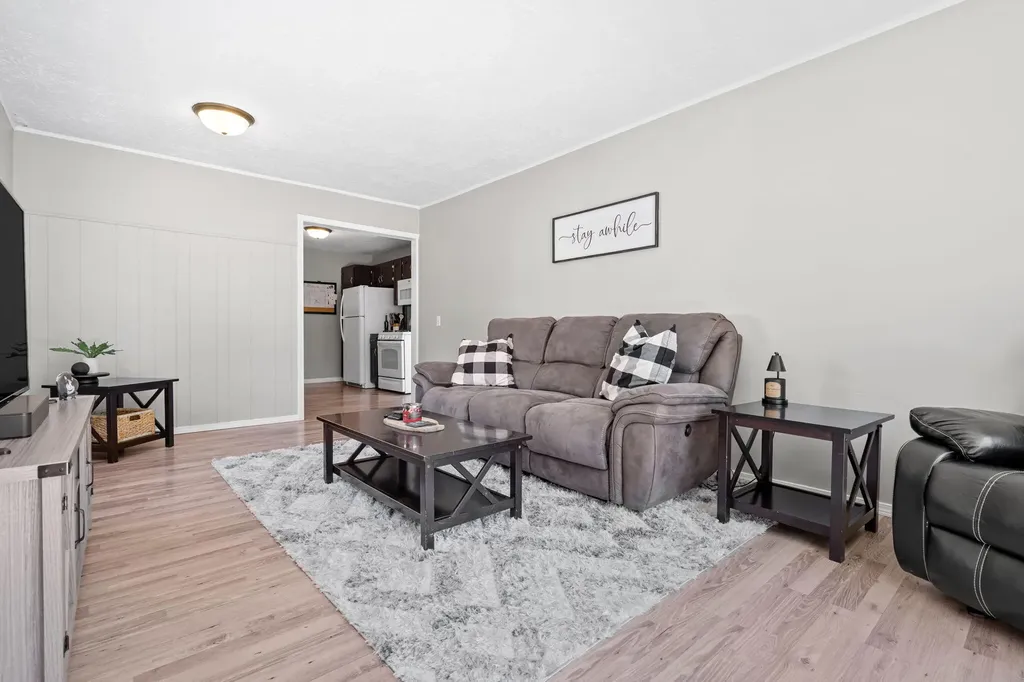 2561 Taft Avenue SW Wyoming City MI 49519