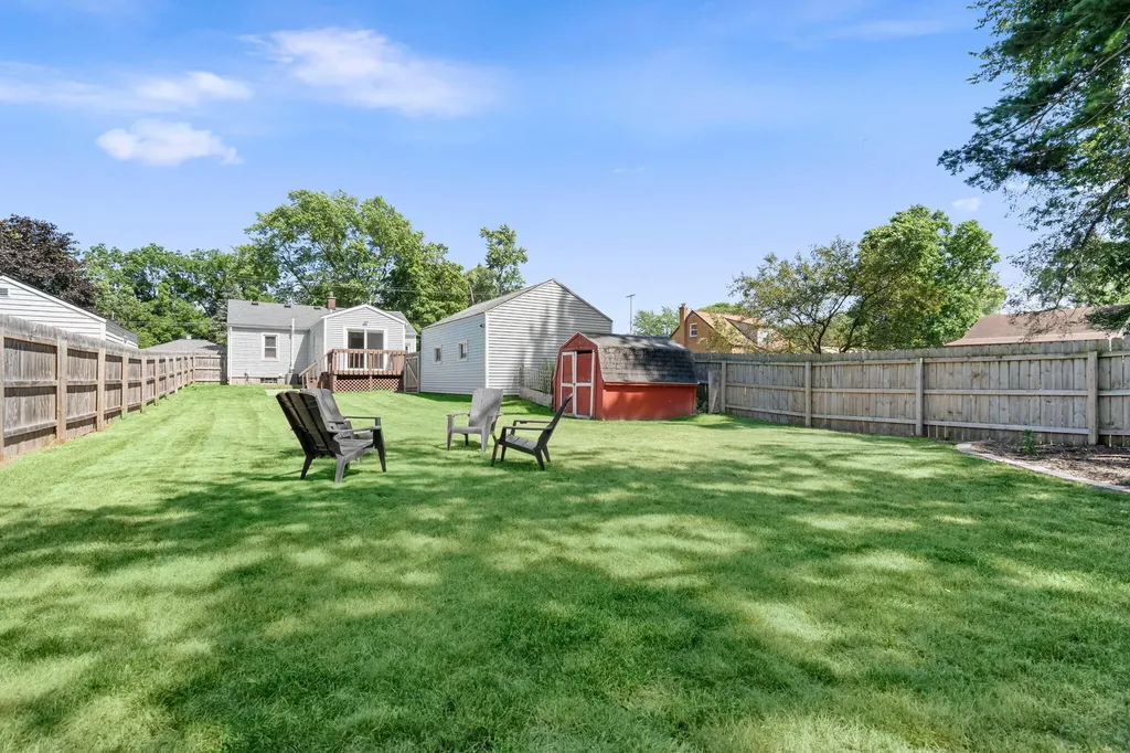 2561 Taft Avenue SW Wyoming City MI 49519
