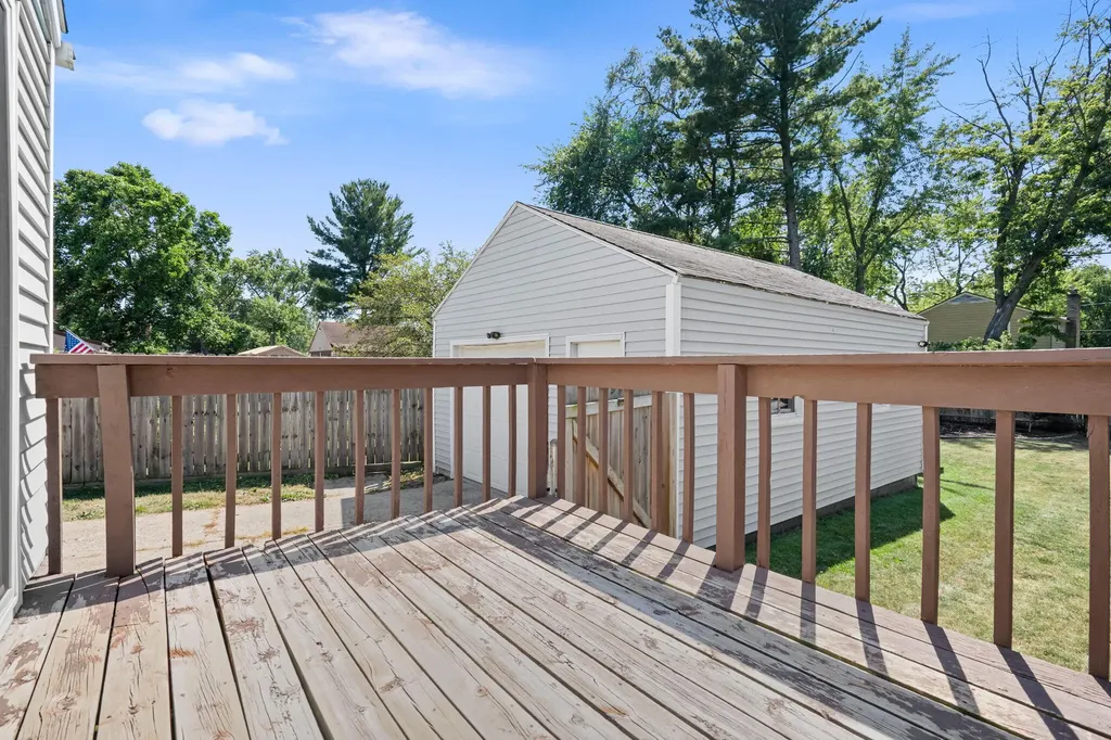 2561 Taft Avenue SW Wyoming City MI 49519