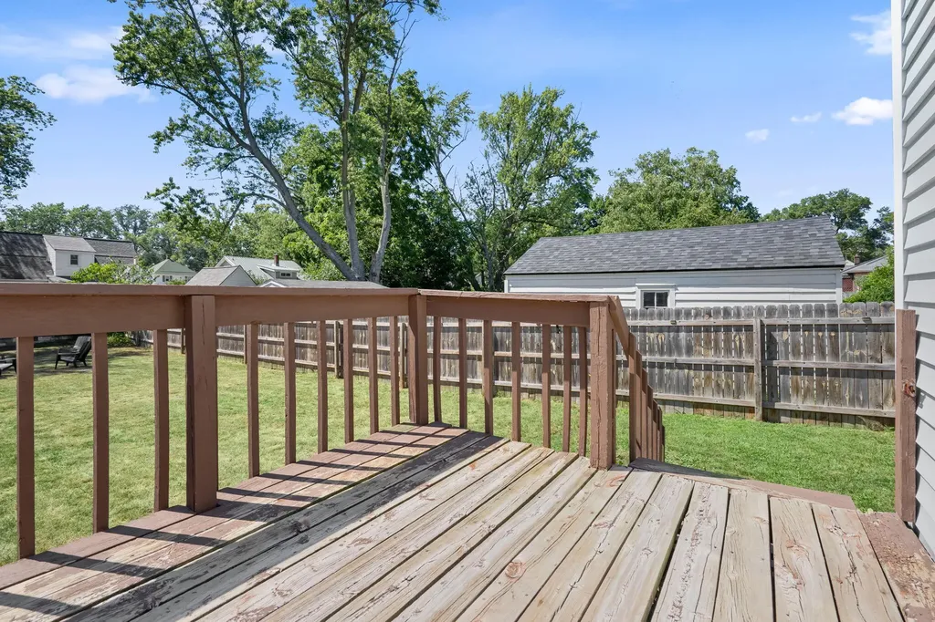 2561 Taft Avenue SW Wyoming City MI 49519