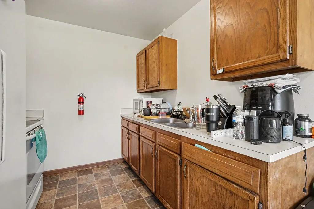 1134 Country Holland City MI 49423