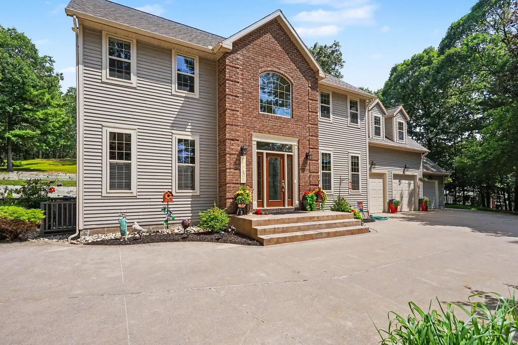 2081 Forest View Drive Norton Shores City MI 49441