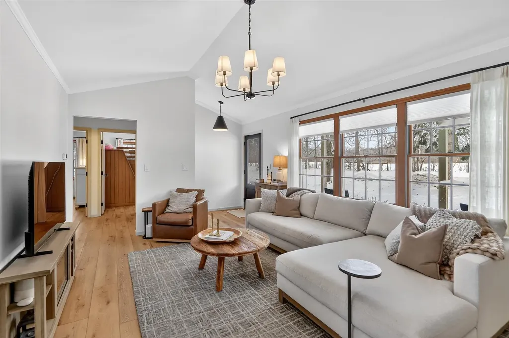 70070 2nd Avenue South Haven Charter Township MI 49090