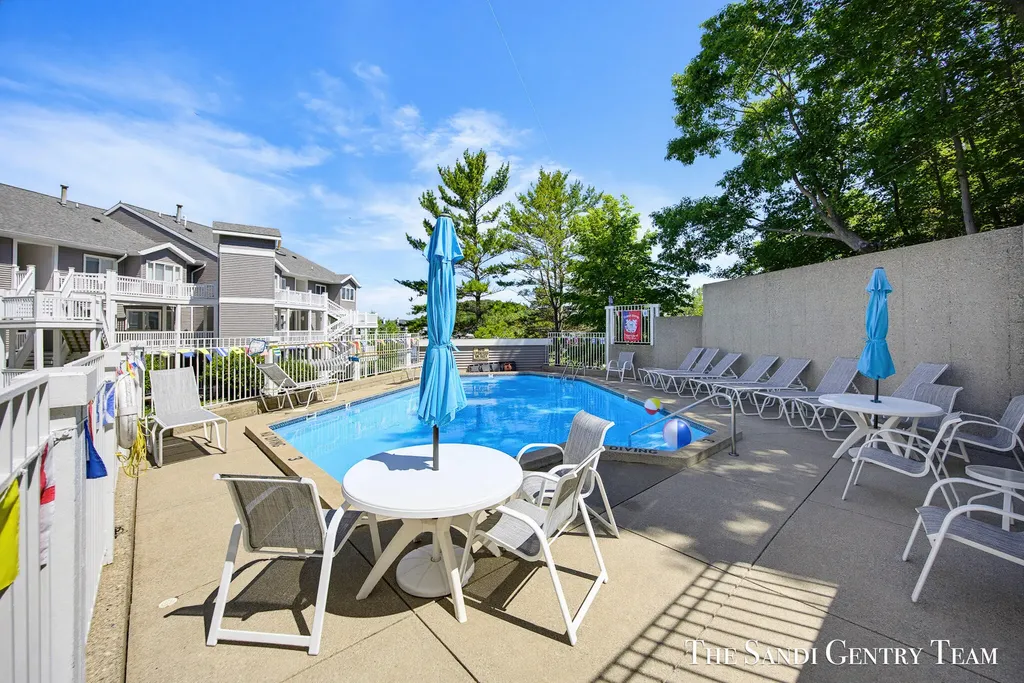 820 S Harbor Drive Grand Haven City MI 49417