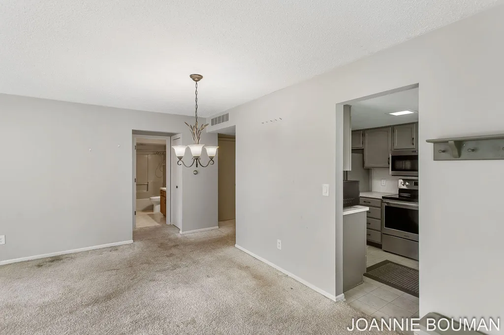 280 Winsted Avenue Holland City MI 49423