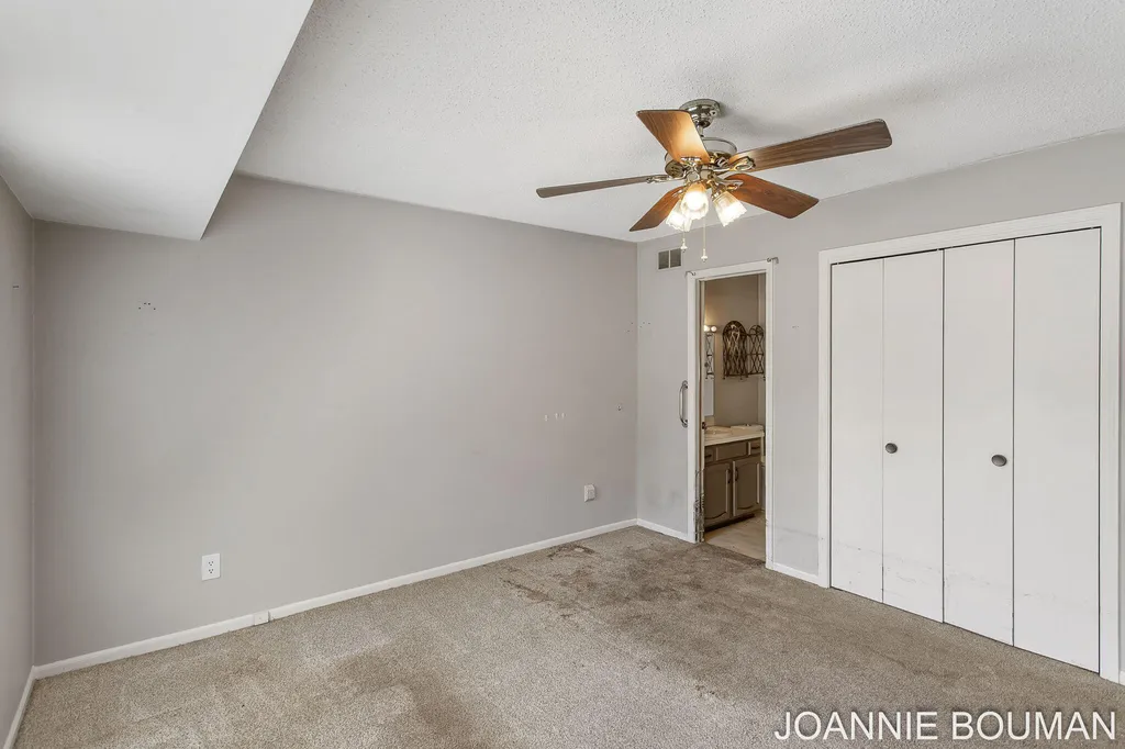 280 Winsted Avenue Holland City MI 49423