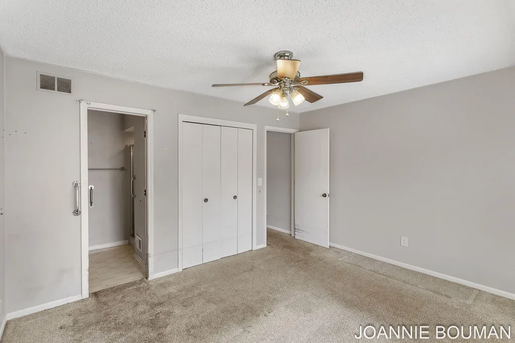 280 Winsted Avenue Holland City MI 49423