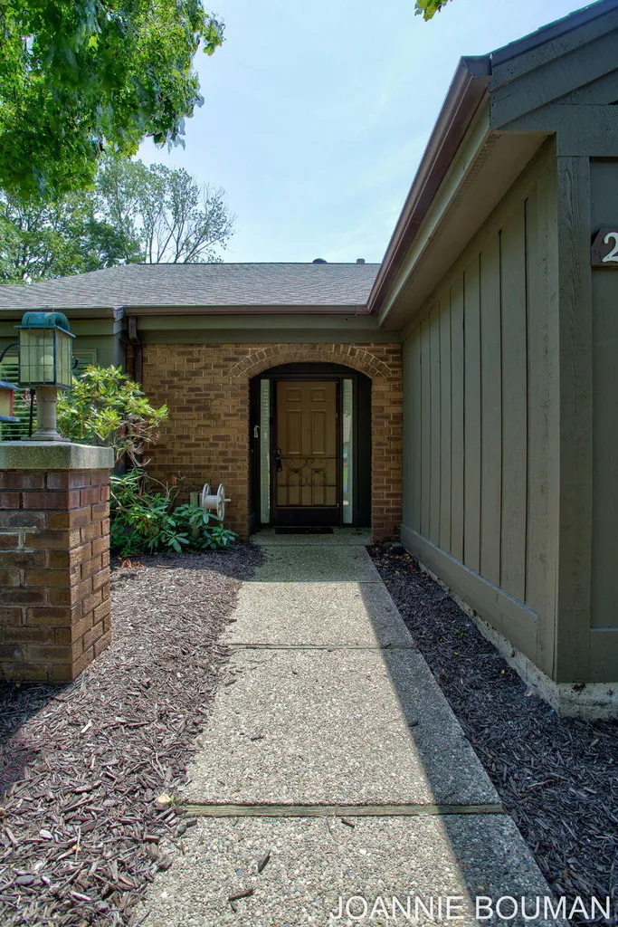 280 Winsted Avenue Holland City MI 49423