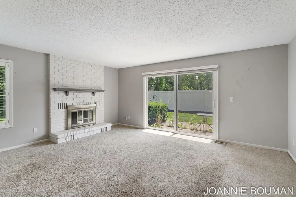 280 Winsted Avenue Holland City MI 49423