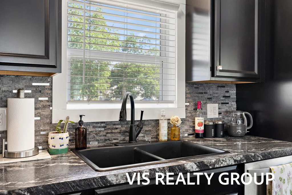 453 Lincoln Street Coopersville City MI 49404