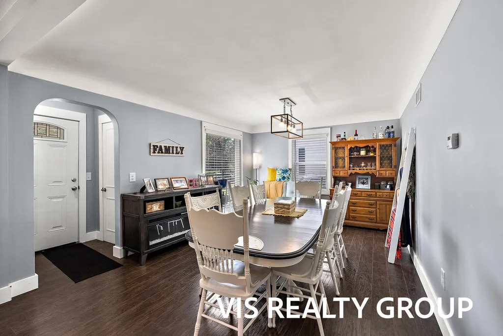 453 Lincoln Street Coopersville City MI 49404