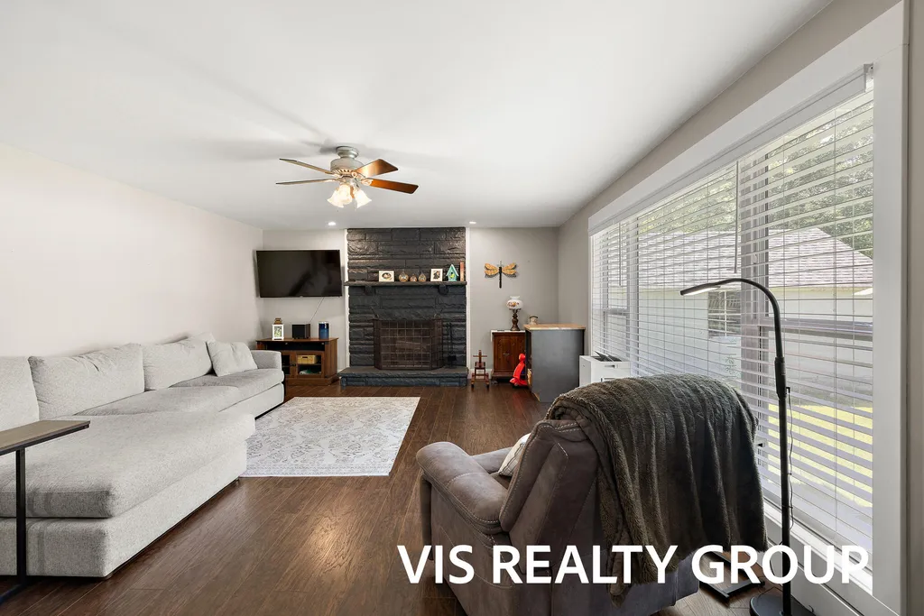 453 Lincoln Street Coopersville City MI 49404