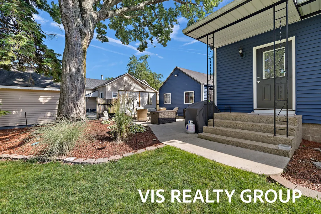 453 Lincoln Street Coopersville City MI 49404
