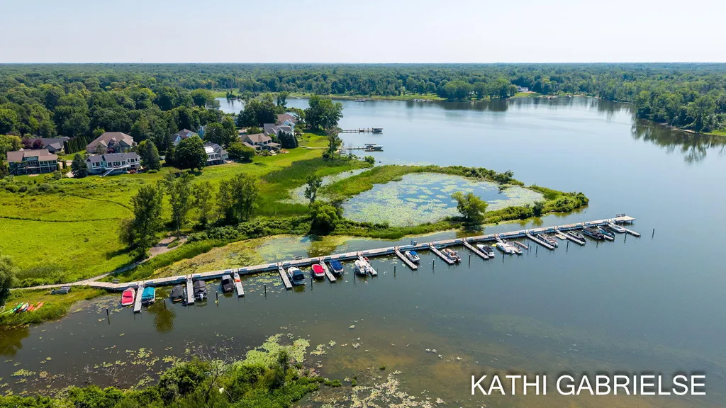 18082 Hammond Bay Drive Spring Lake Township MI 49456
