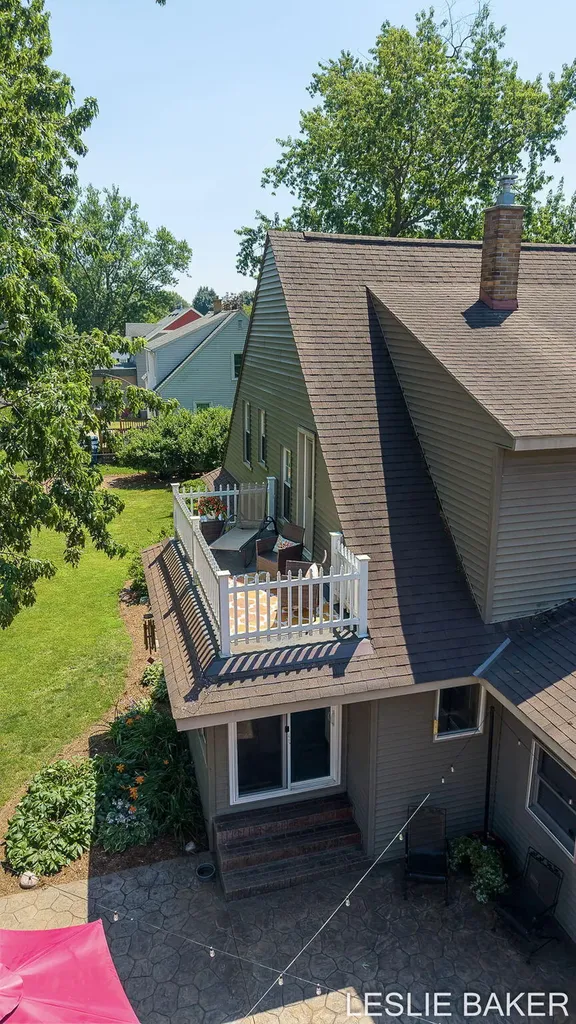 337 N Colonial Street Zeeland City MI 49464