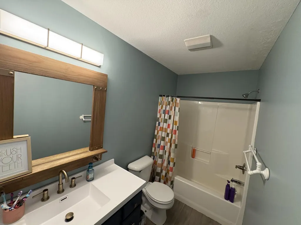 6825 Anita Court Fruitport Charter Township MI 49415