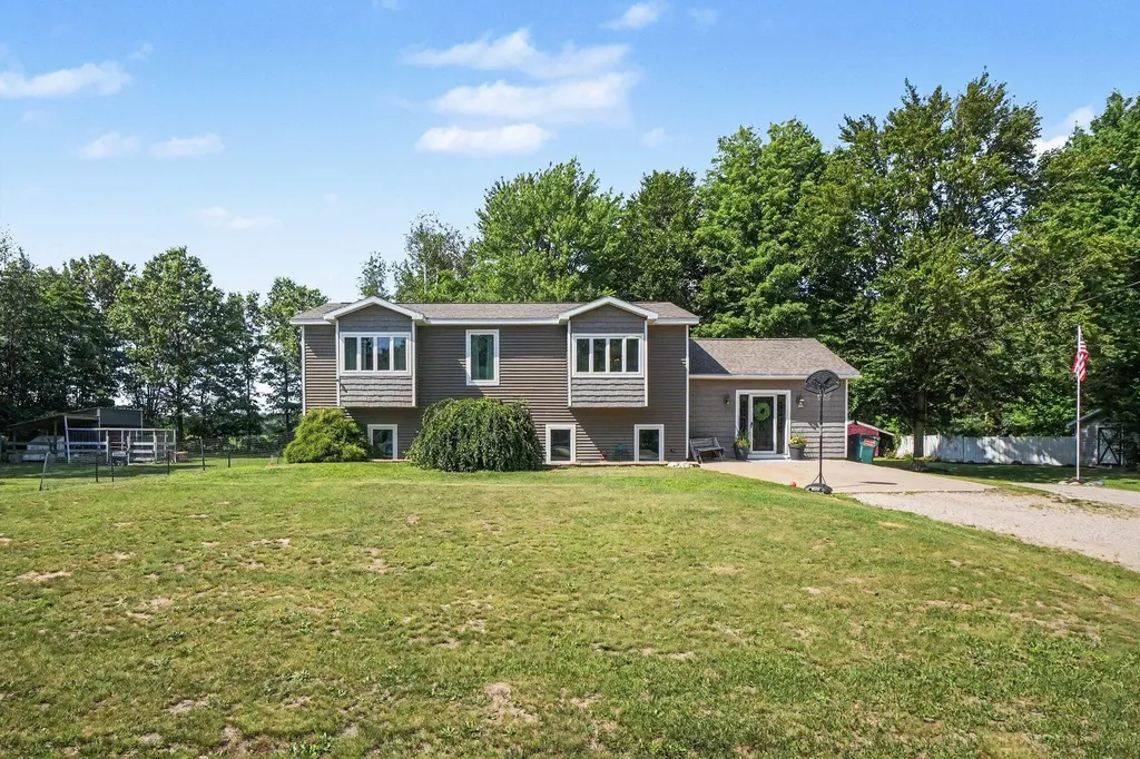 12629 Fillmore Street Robinson Township MI 49460