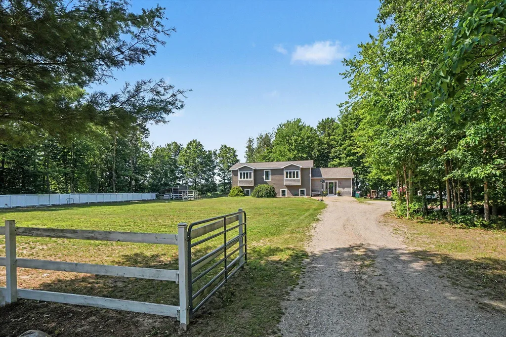 12629 Fillmore Street Robinson Township MI 49460