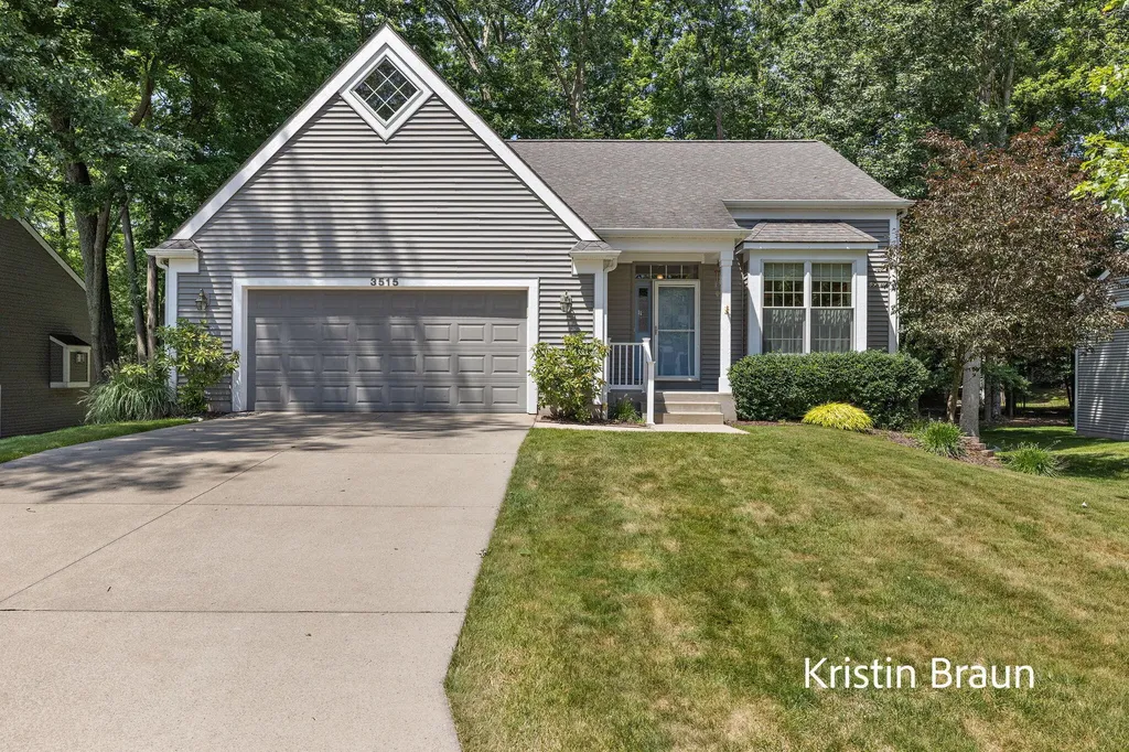 3515 Seminole Woods Drive Norton Shores City MI 49441