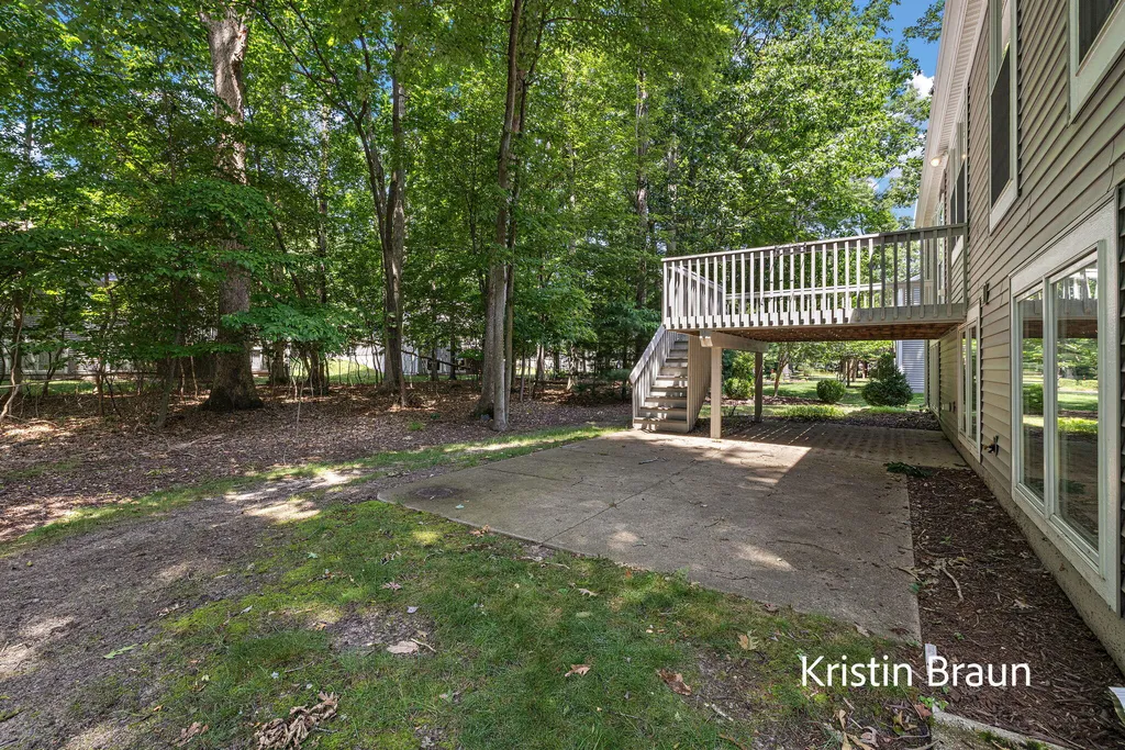 3515 Seminole Woods Drive Norton Shores City MI 49441