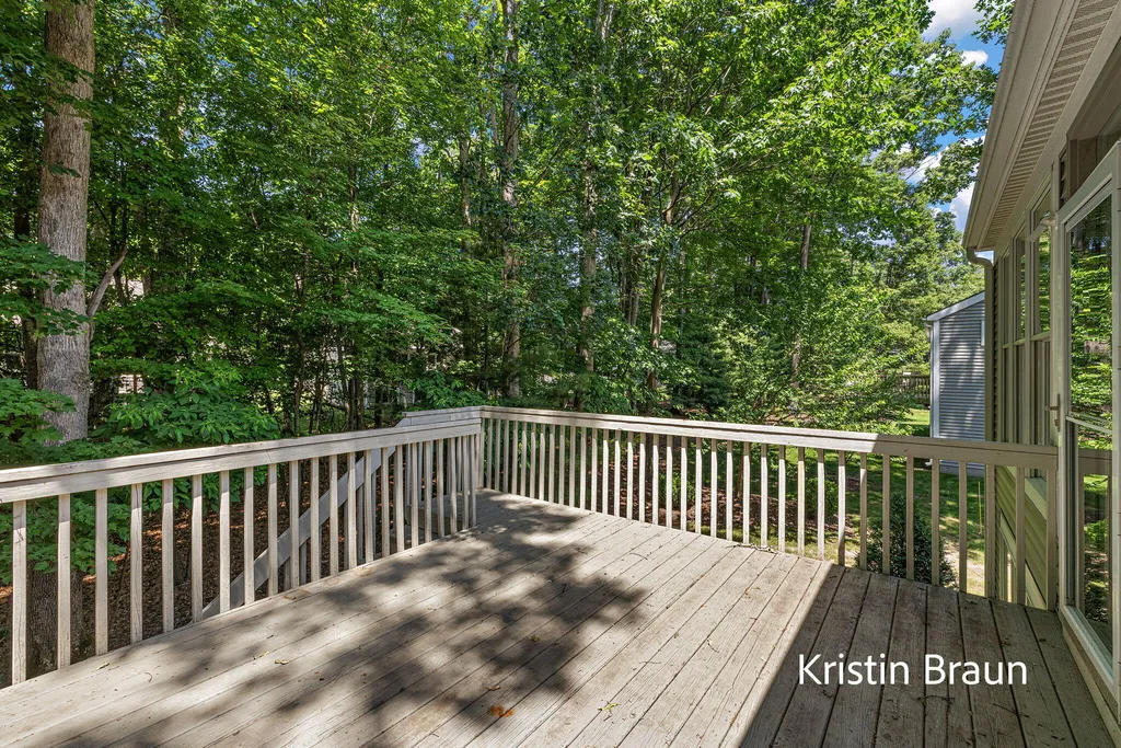 3515 Seminole Woods Drive Norton Shores City MI 49441